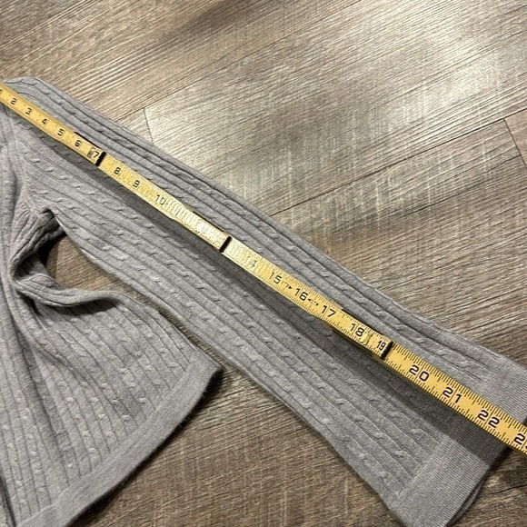 Luxe 360 Cable gray knit cropped sweater cardigan size petite small - Picture 9 of 10